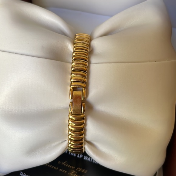 LUCION PICCARD LADIES WATCH - Picture 6 of 13